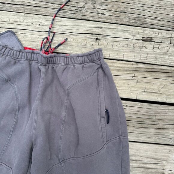 Vintage Y2K Akademiks Baggy Men’s Sweatpants - Picture 3 of 6